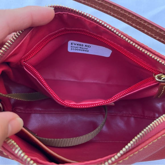 Dooney & Bourke Small Barrel Bag red leather - Picture 11 of 11